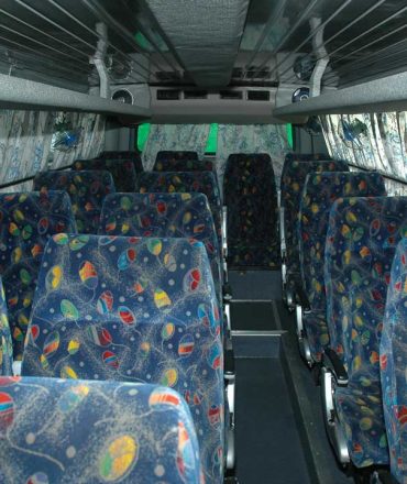 18 seater bus delhi 1