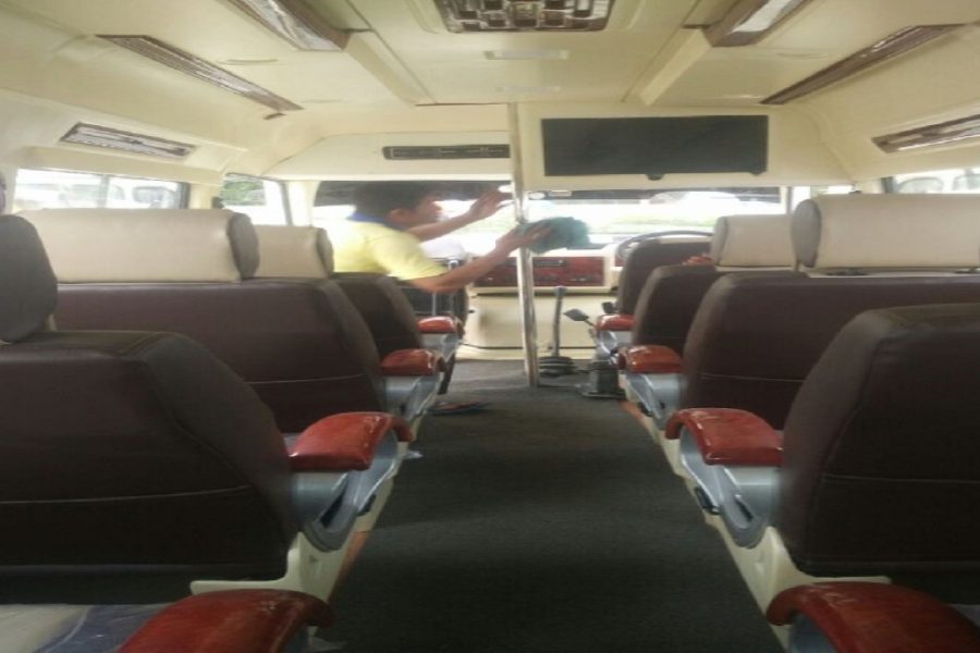 Hire 9 Seater Luxury Tempo Traveller
