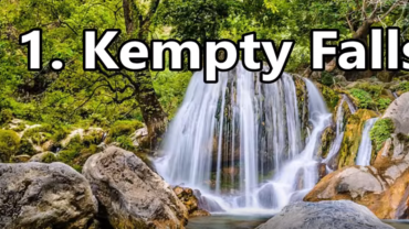 Kempty Falls tour by tempo traveller