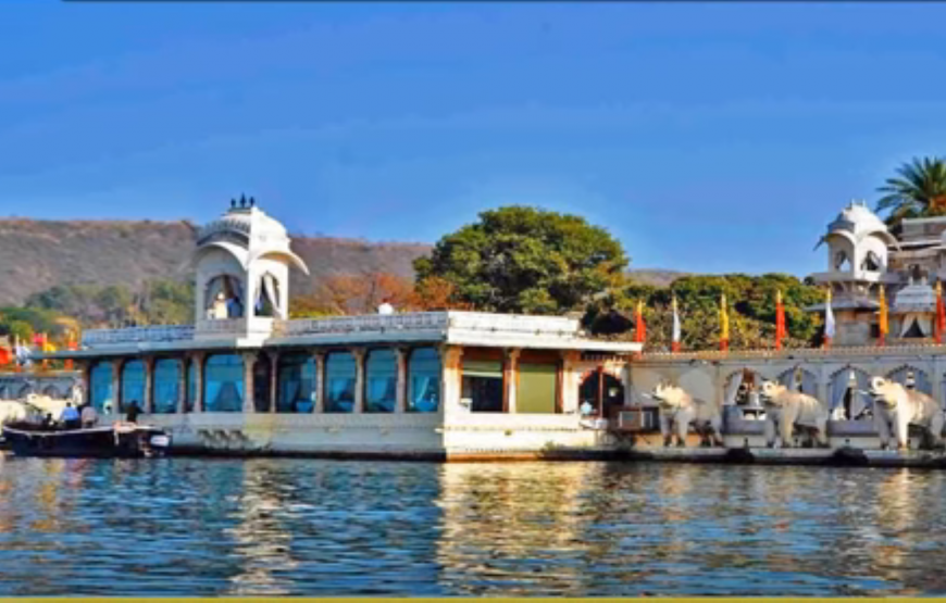 Udaipur with Mount Abu Tour By Tempo Traveller